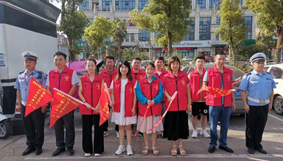 文明出行 平安你我——江西樟树三建建工集团红十字志愿者在行动